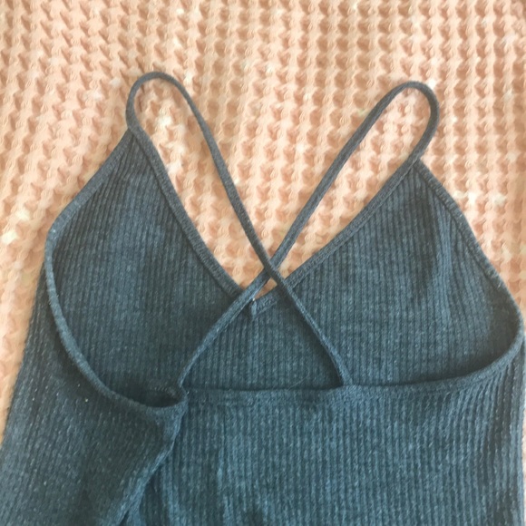 Brandy Melville crop top - Picture 3 of 4